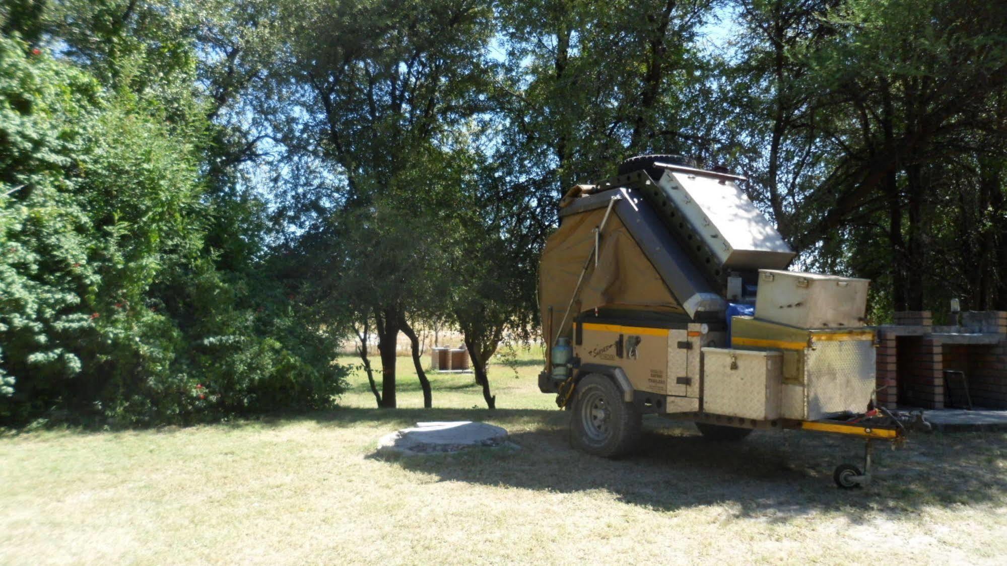 Okavango River Lodge Μαούν Εξωτερικό φωτογραφία