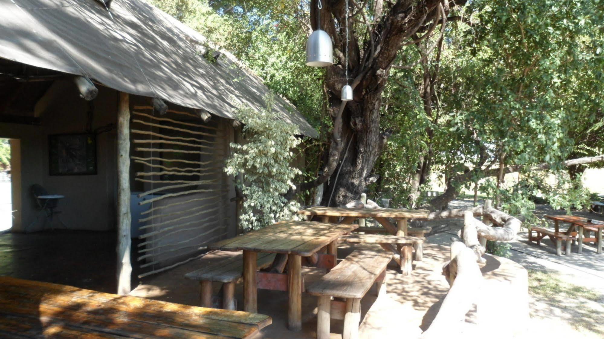 Okavango River Lodge Μαούν Εξωτερικό φωτογραφία