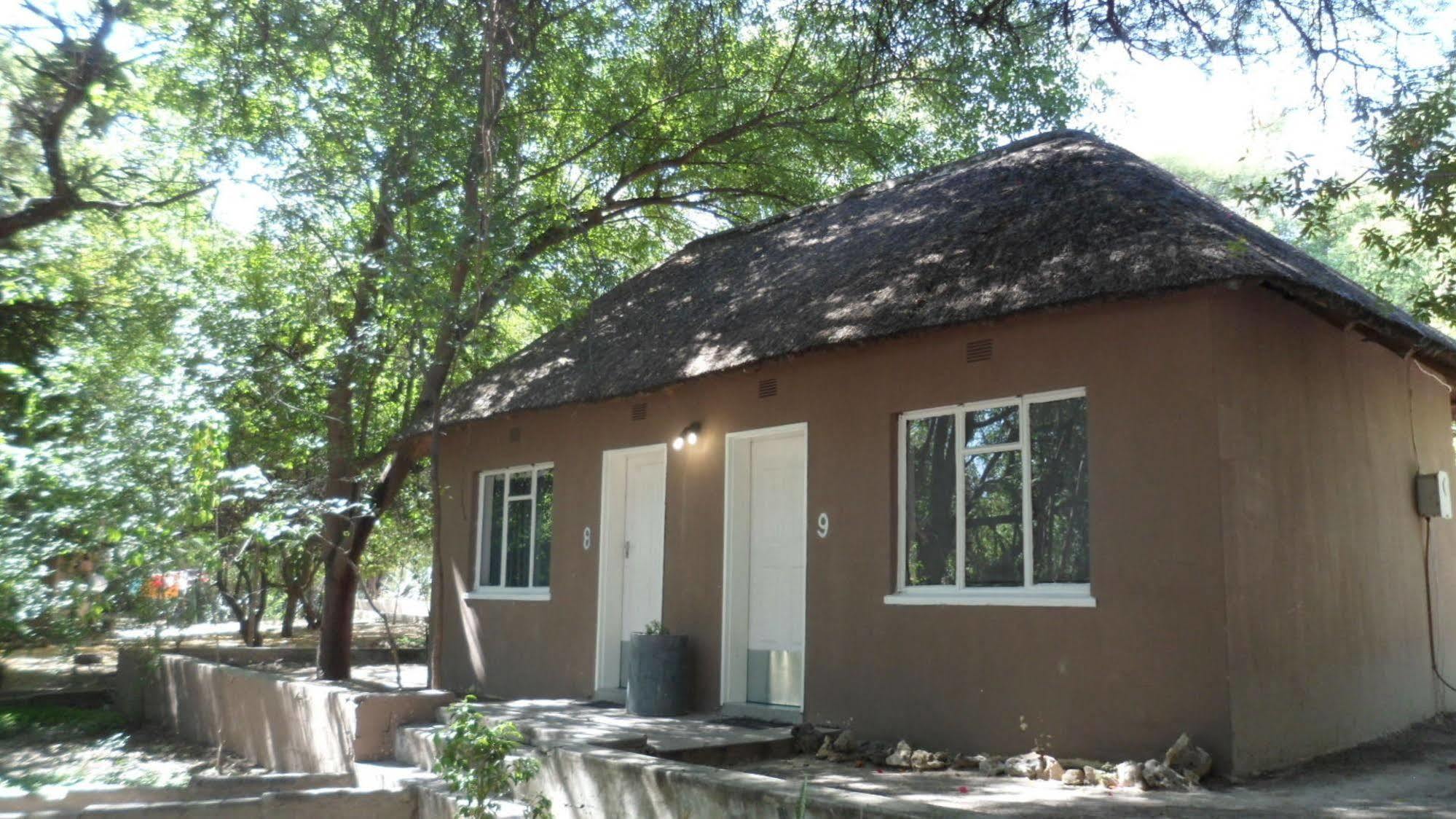 Okavango River Lodge Μαούν Εξωτερικό φωτογραφία