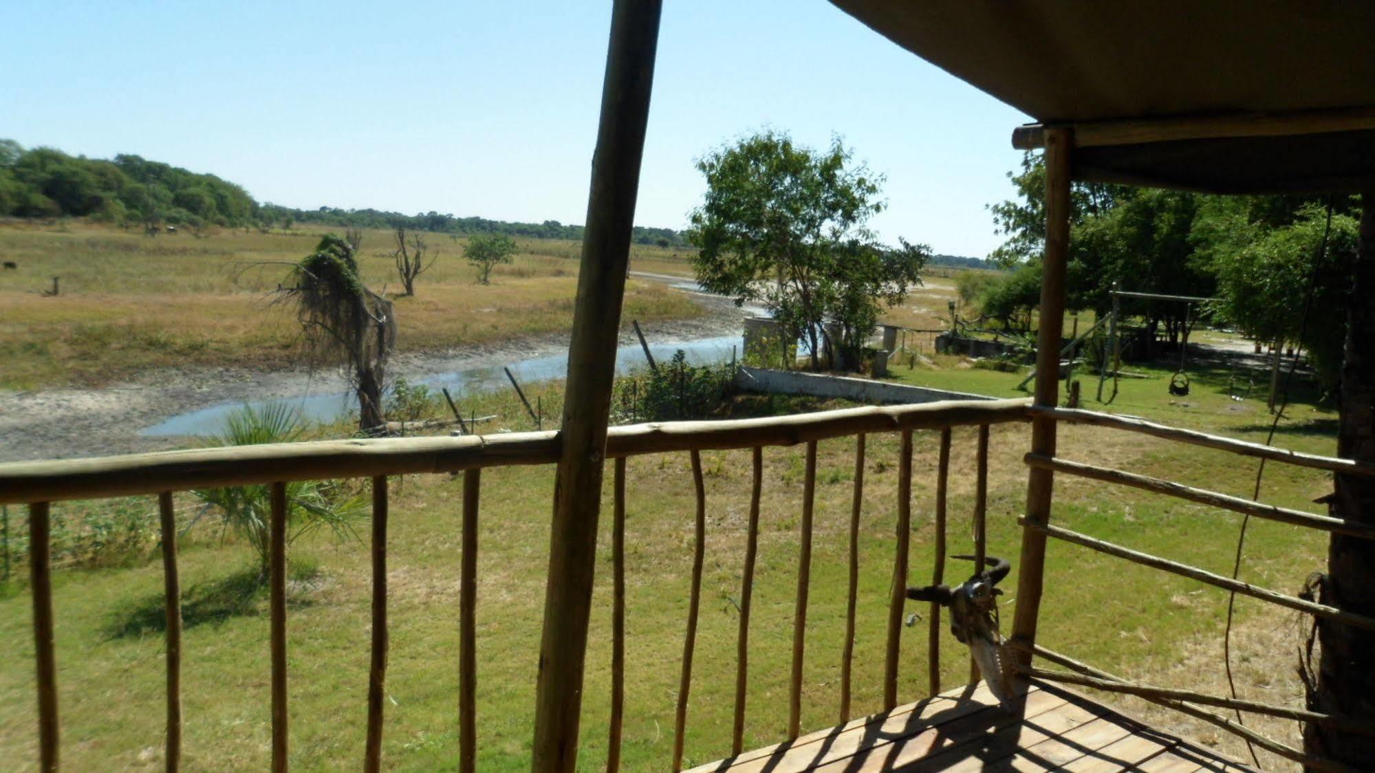 Okavango River Lodge Μαούν Εξωτερικό φωτογραφία