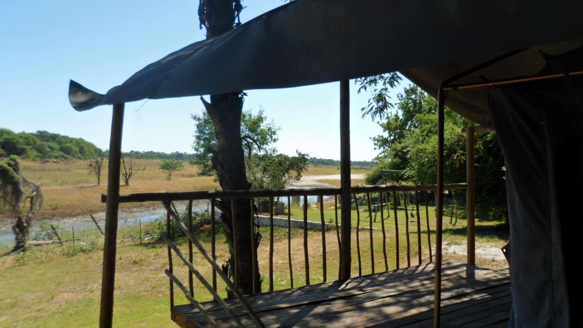 Okavango River Lodge Μαούν Εξωτερικό φωτογραφία