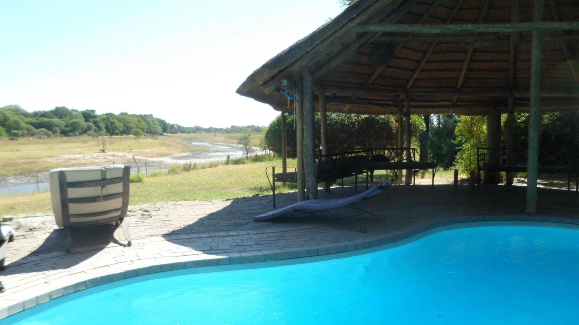 Okavango River Lodge Μαούν Εξωτερικό φωτογραφία